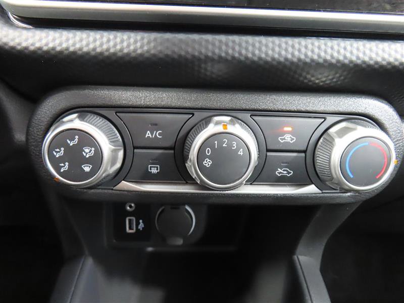 Used 2024 Nissan Kicks S w/ Interior Electronics Package FWD image 20