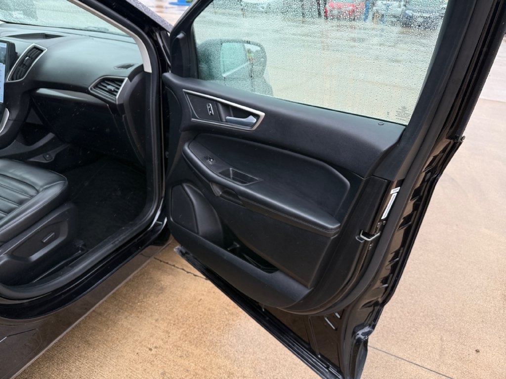 Used 2024 Ford Edge SEL AWD/4WD image 27