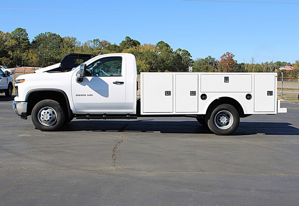 Used 2024 Chevrolet Silverado 3500 W/T w/ Snow Plow Prep Package image 6