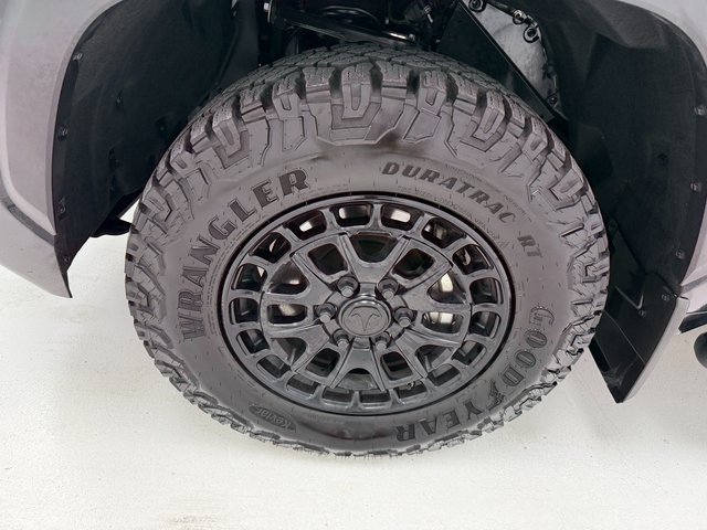 Used 2025 Toyota Tundra SR5 image 7