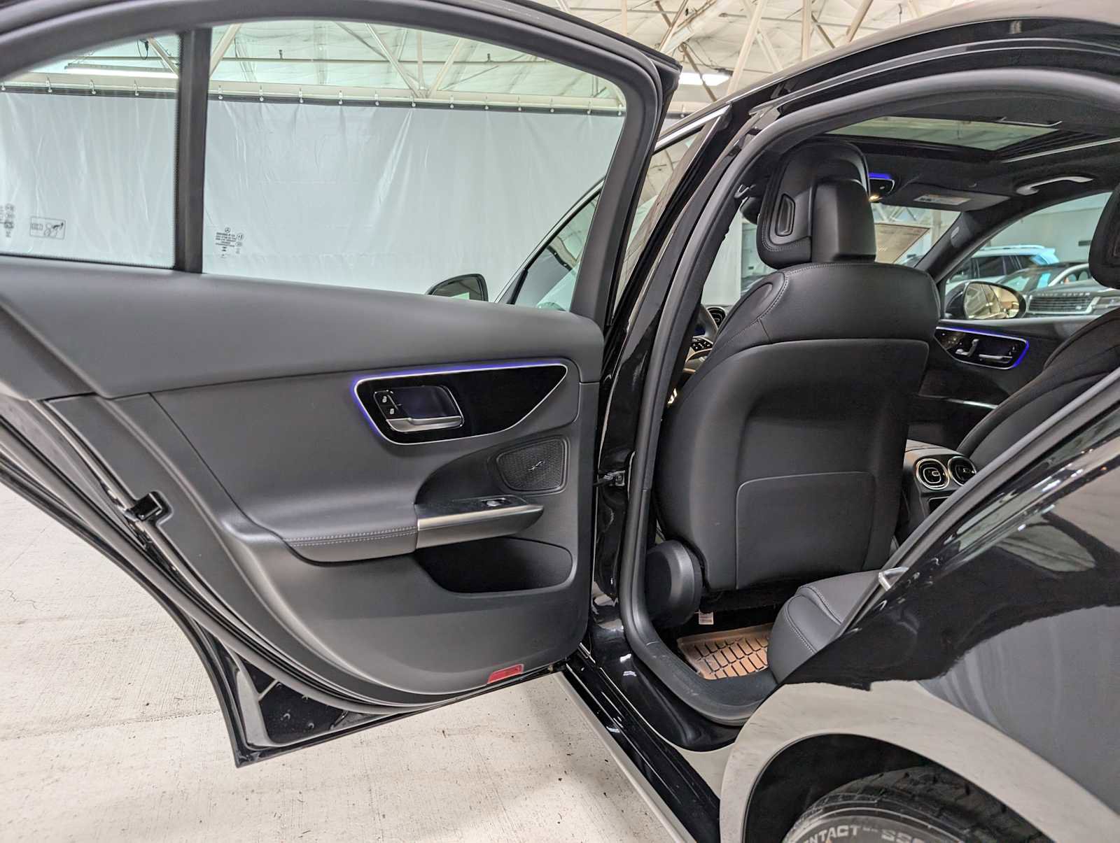 Used 2025 Mercedes-Benz C 300 4MATIC Sedan image 19