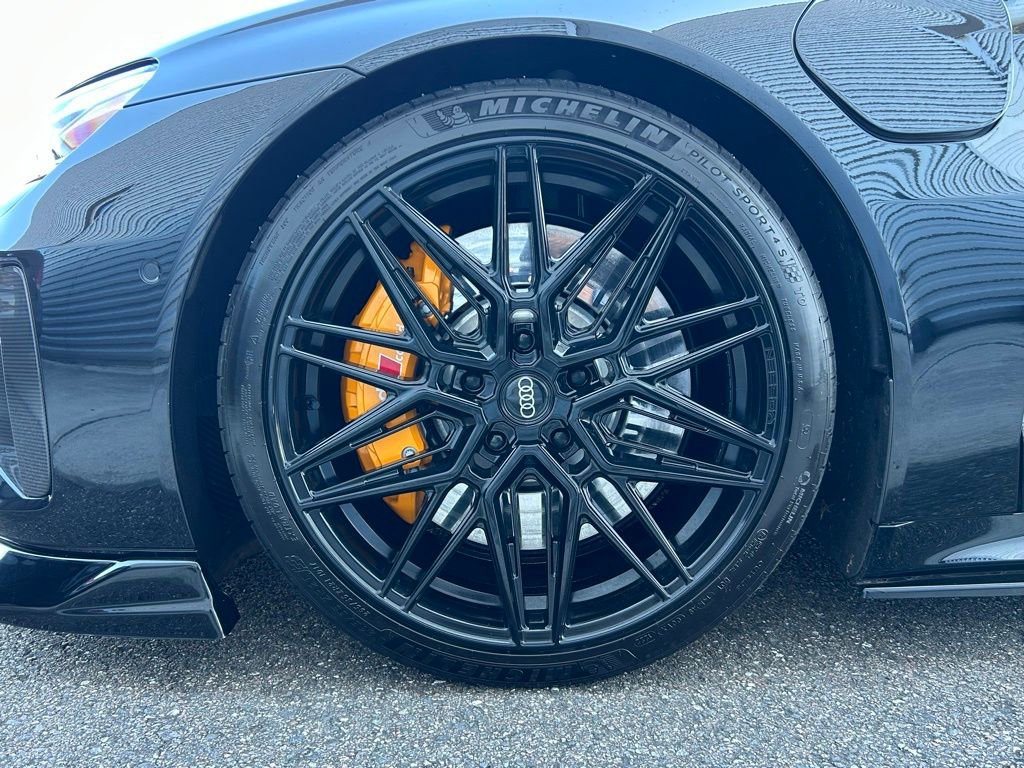 Used 2023 Audi RS e-tron GT w/ Carbon Performance Package image 41