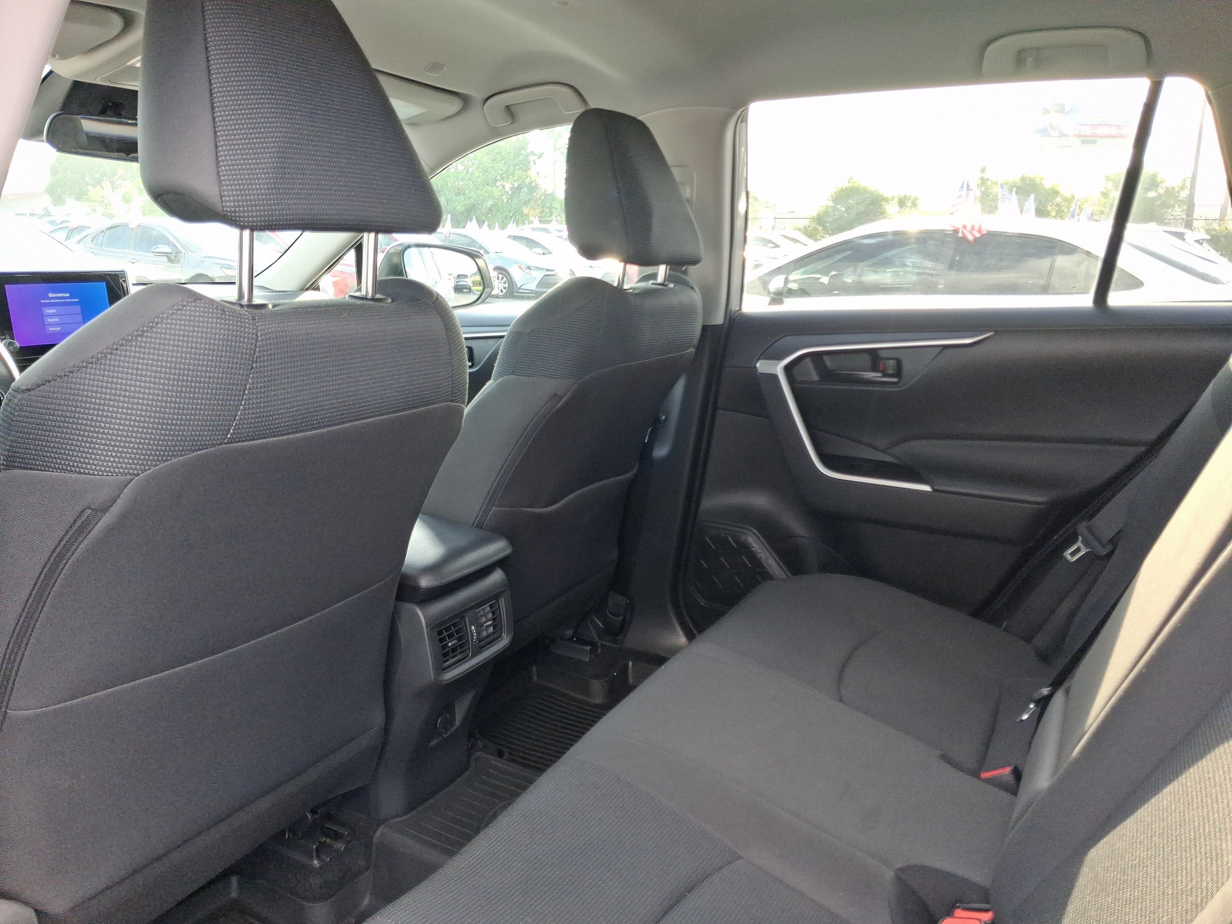 Used 2024 Toyota RAV4 LE AWD/4WD image 14