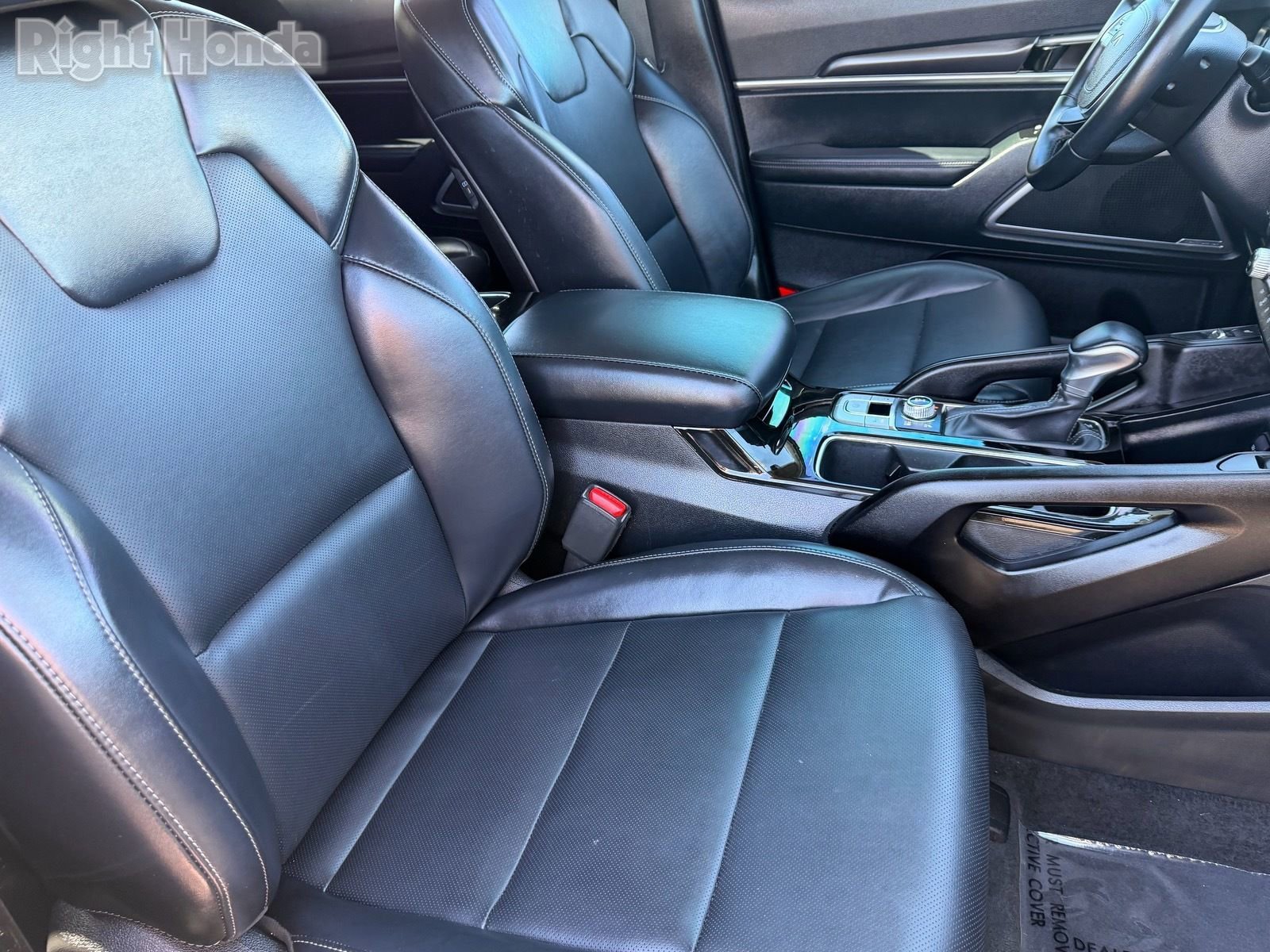 Used 2025 Kia Telluride S image 13