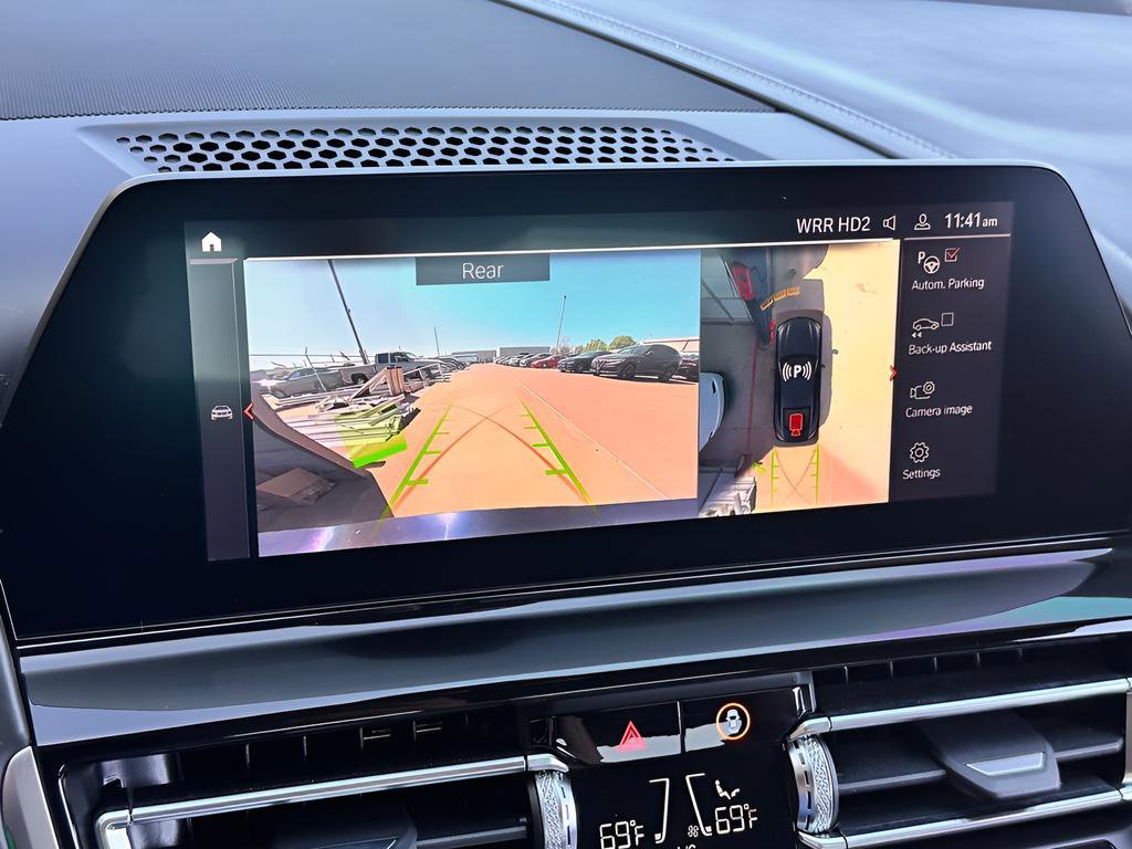 Used 2022 BMW 840i Coupe w/ Driving Assistance Package image 11