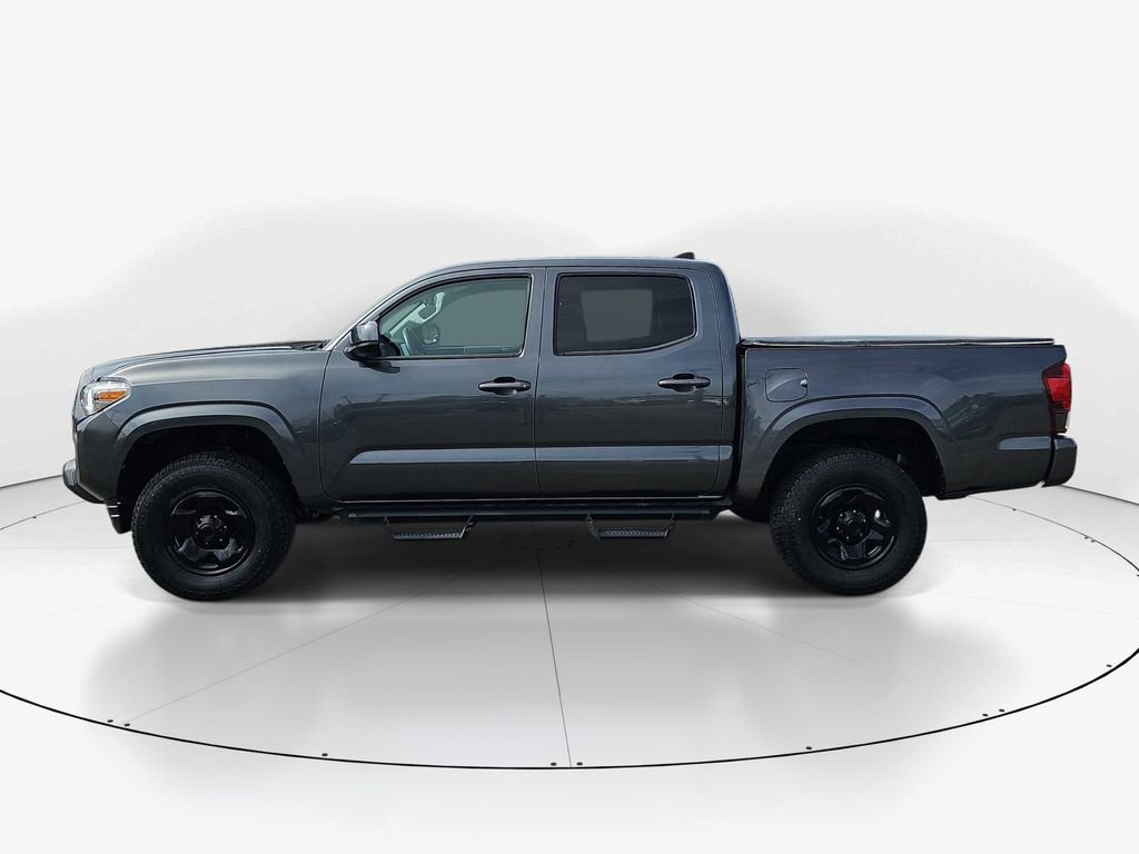 Used 2022 Toyota Tacoma SR AWD/4WD image 10