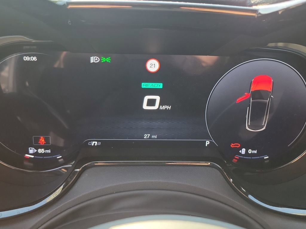 Used 2024 Alfa Romeo Tonale Veloce AWD/4WD image 18