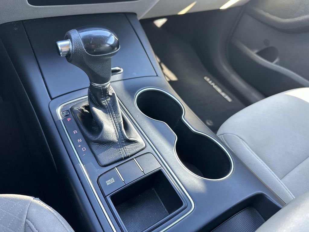 Used 2017 Kia Sorento LX image 18