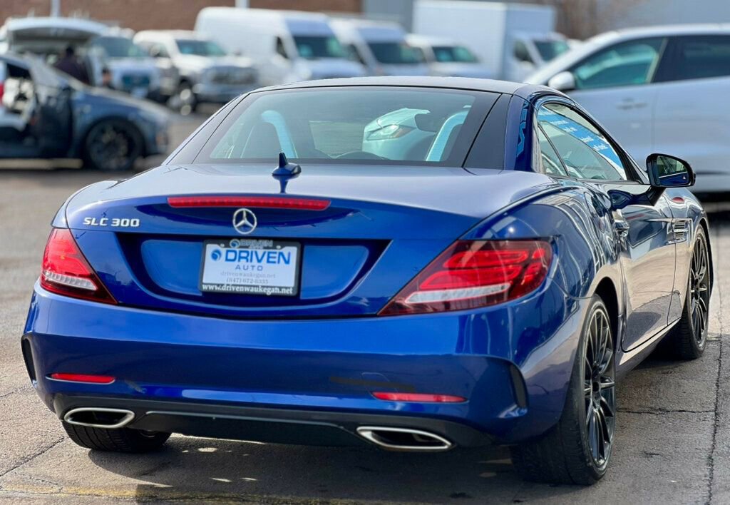 Used 2020 Mercedes-Benz SLC 300 image 30