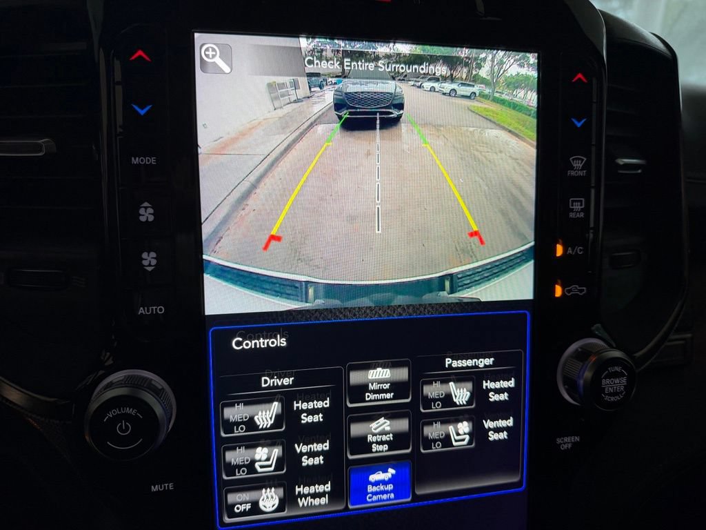 Used 2021 RAM 1500 Limited w/ Night Edition RWD image 10