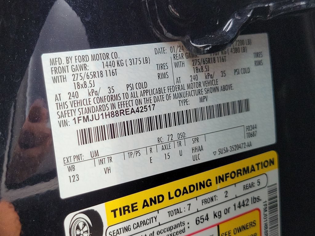 Used 2024 Ford Expedition XLT RWD image 34