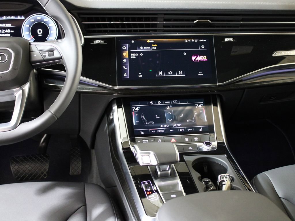Certified 2025 Audi Q7 2.0T Premium w/ Convenience Package image 21