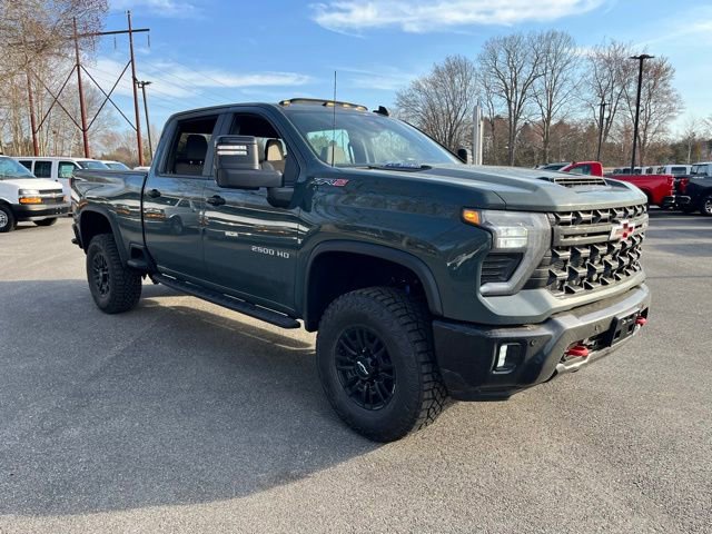 New 2026 Chevrolet Silverado 2500 ZR2 image 4