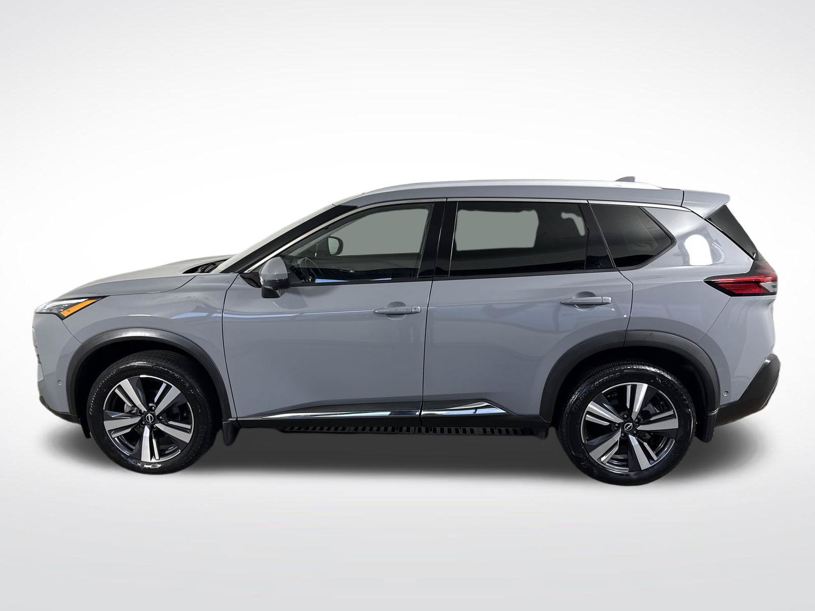 Certified 2023 Nissan Rogue SL w/ SL Premium Package AWD/4WD image 32