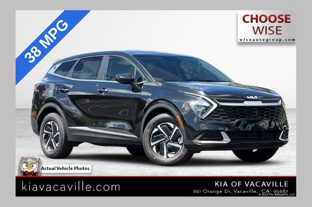 Used 2023 Kia Sportage LX AWD/4WD image 1