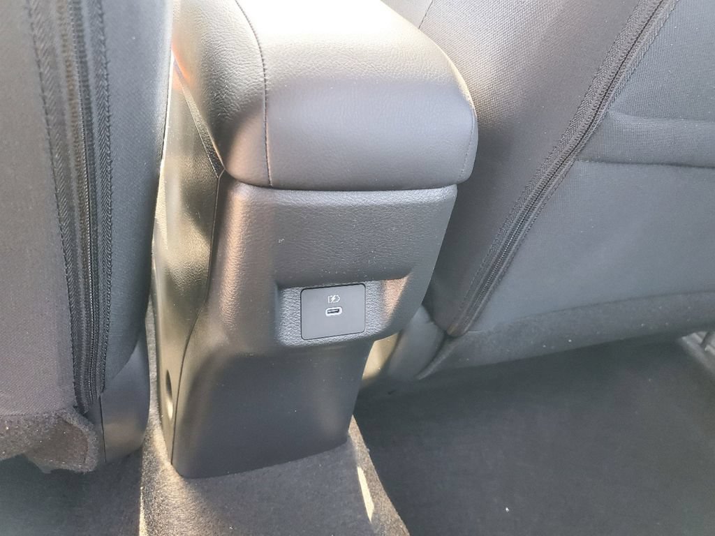 New 2025 Nissan Versa SV w/ Trunk Package FWD image 13