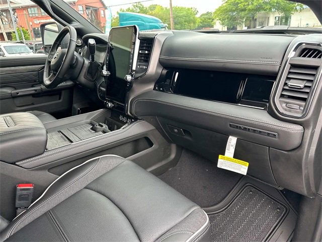New 2025 RAM 2500 Limited image 30