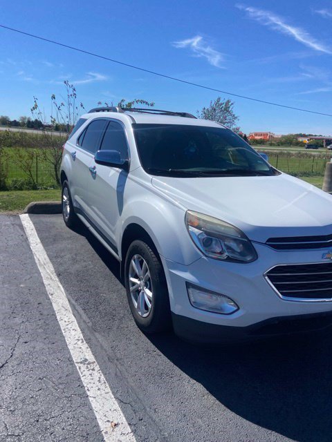 Used 2017 Chevrolet Equinox LT w/ Convenience Package FWD image 3