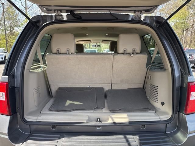 Used 2011 Ford Expedition XLT w/ Leather Seating Pkg image 21