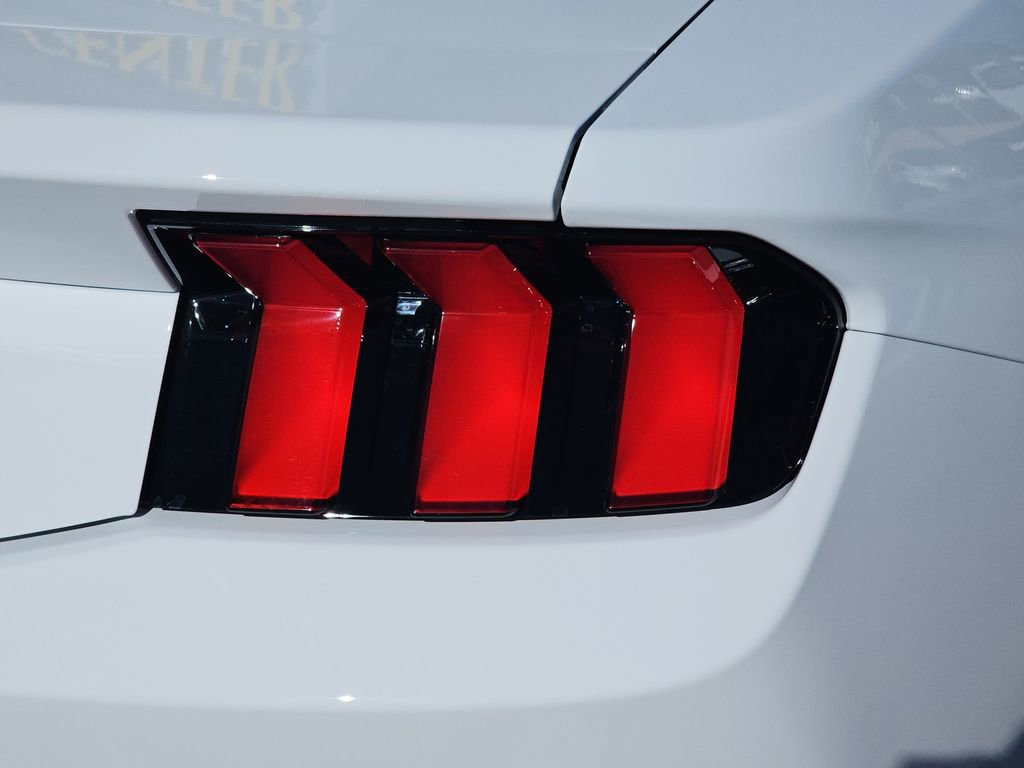 New 2026 Ford Mustang Coupe image 39