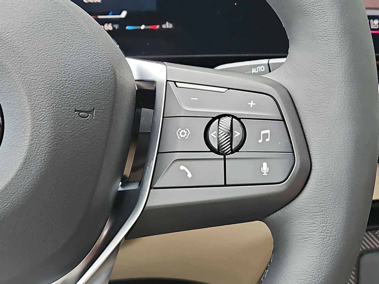 Used 2025 BMW X1 xDrive28i w/ Convenience Package image 25