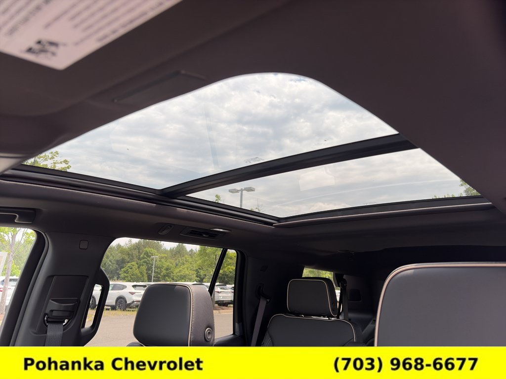 New 2026 Chevrolet Tahoe Premier w/ Sun And Tow Package AWD/4WD image 21