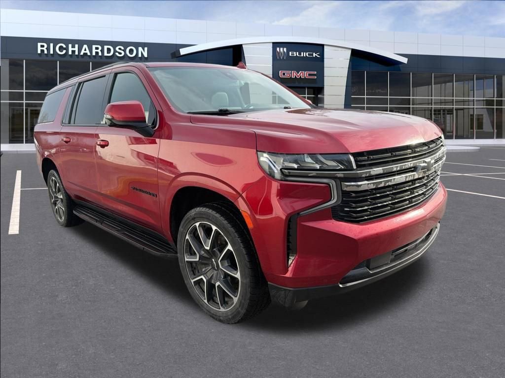 Used 2021 Chevrolet Suburban RST w/ Luxury Package image 5