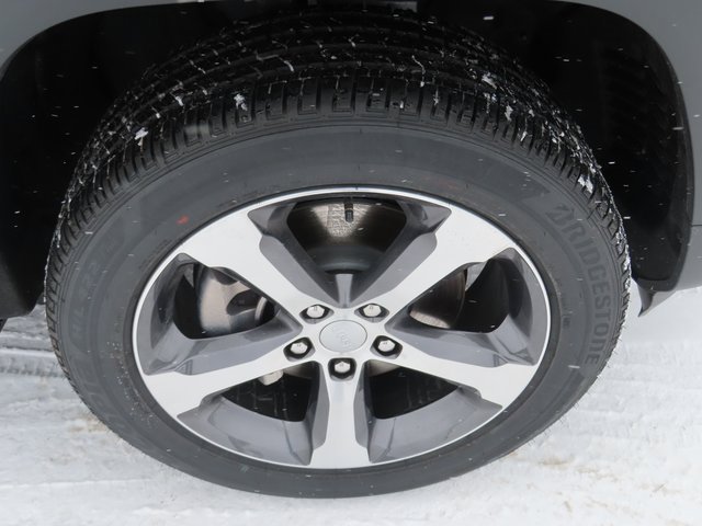 New 2026 Jeep Grand Cherokee L Limited image 13