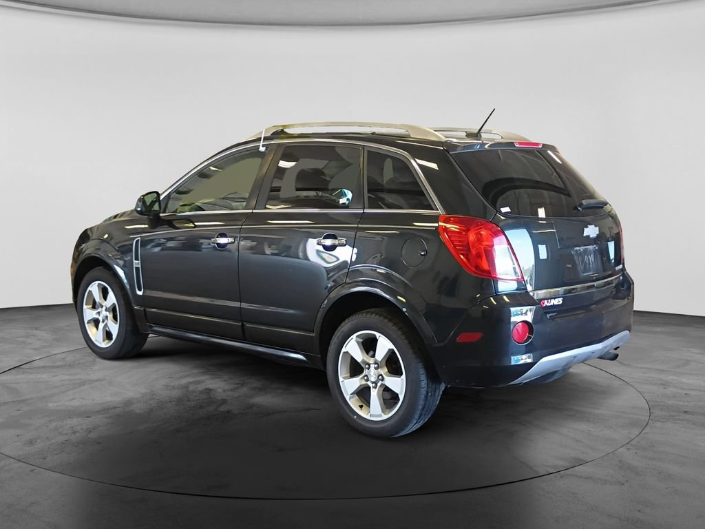 Used 2014 Chevrolet Captiva Sport LT w/ Convenience Package FWD image 6