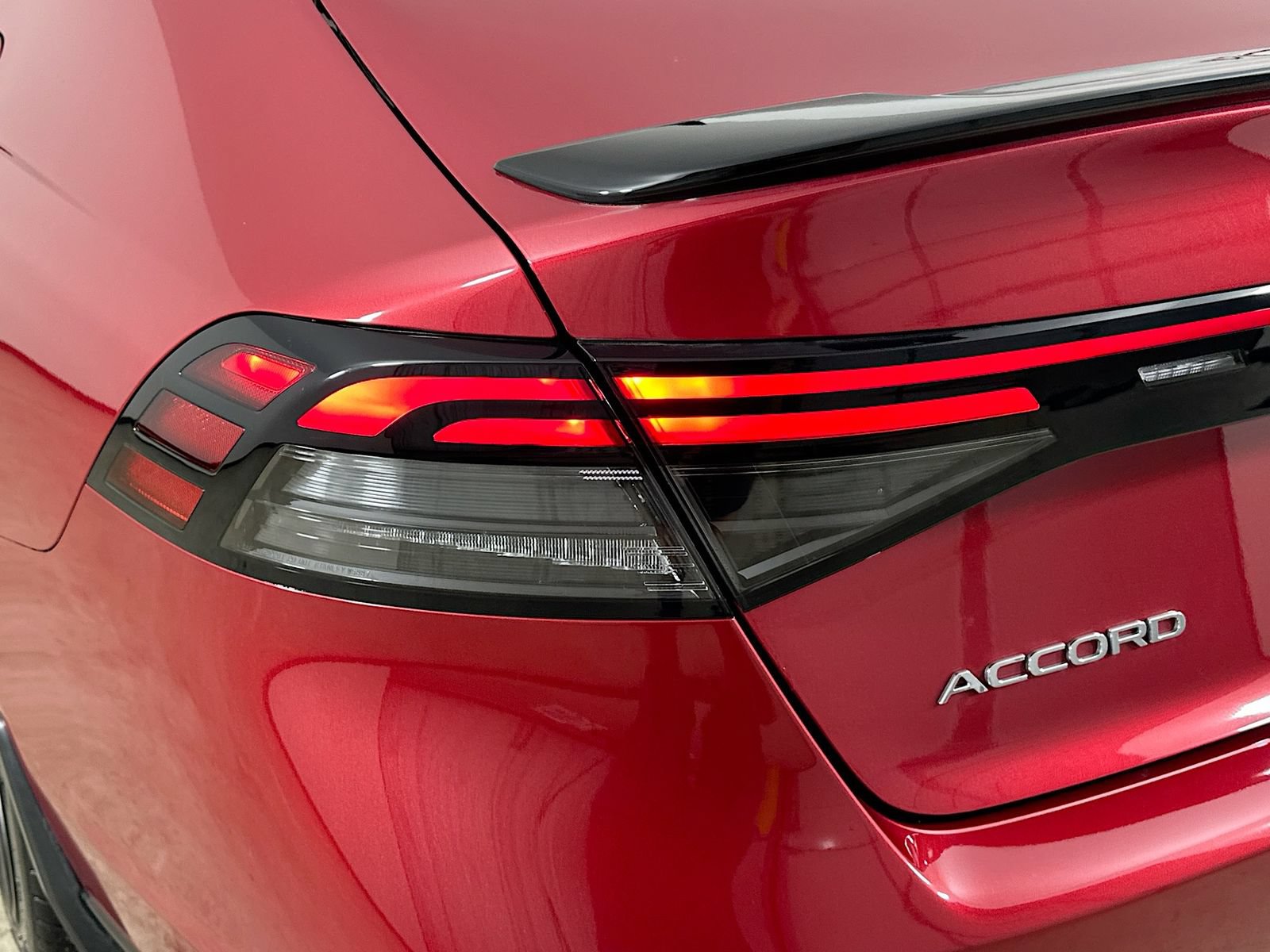 Used 2024 Honda Accord Sport image 12