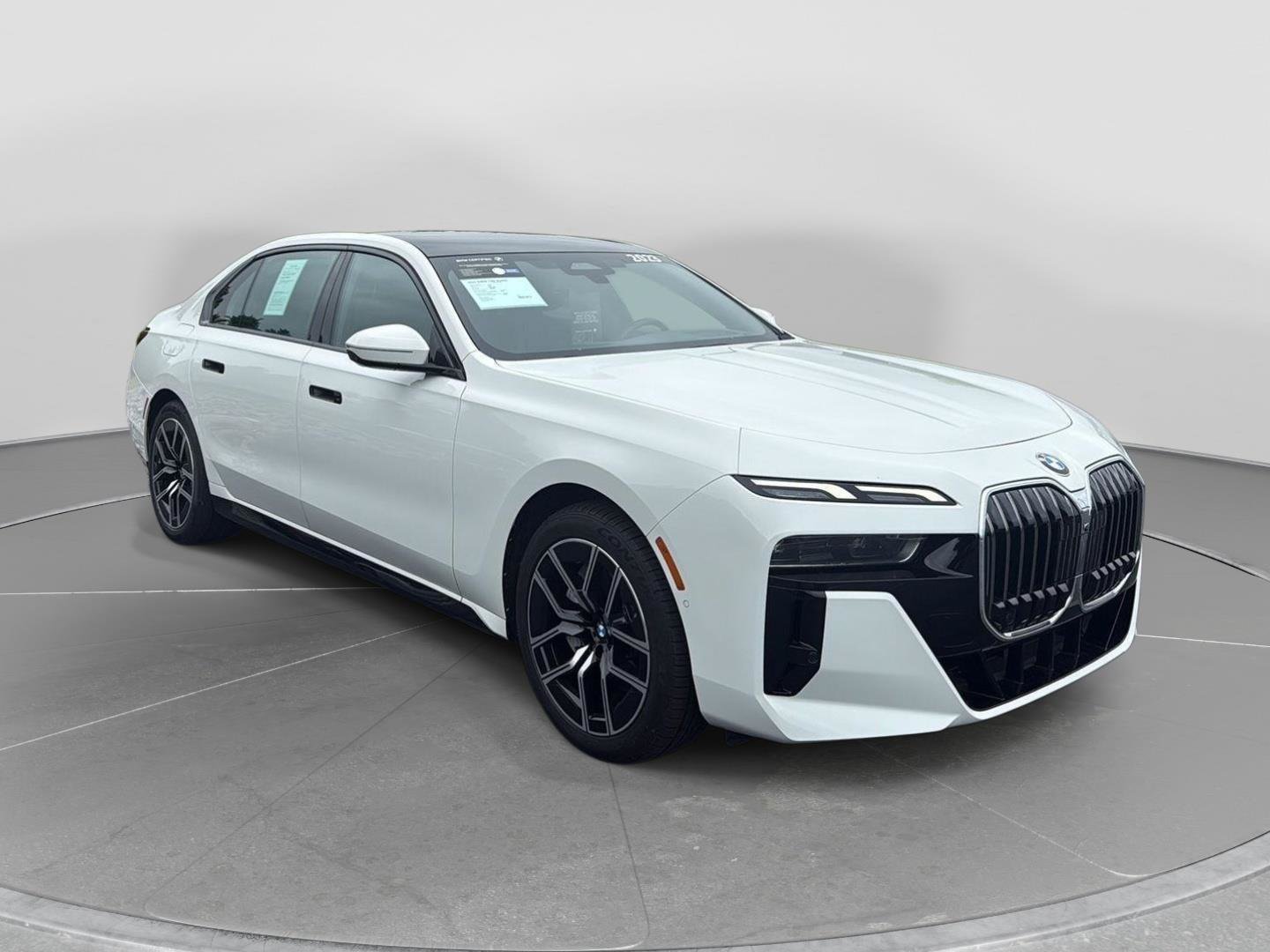Certified 2023 BMW 740i w/ Parking Assistance Package RWD image 8