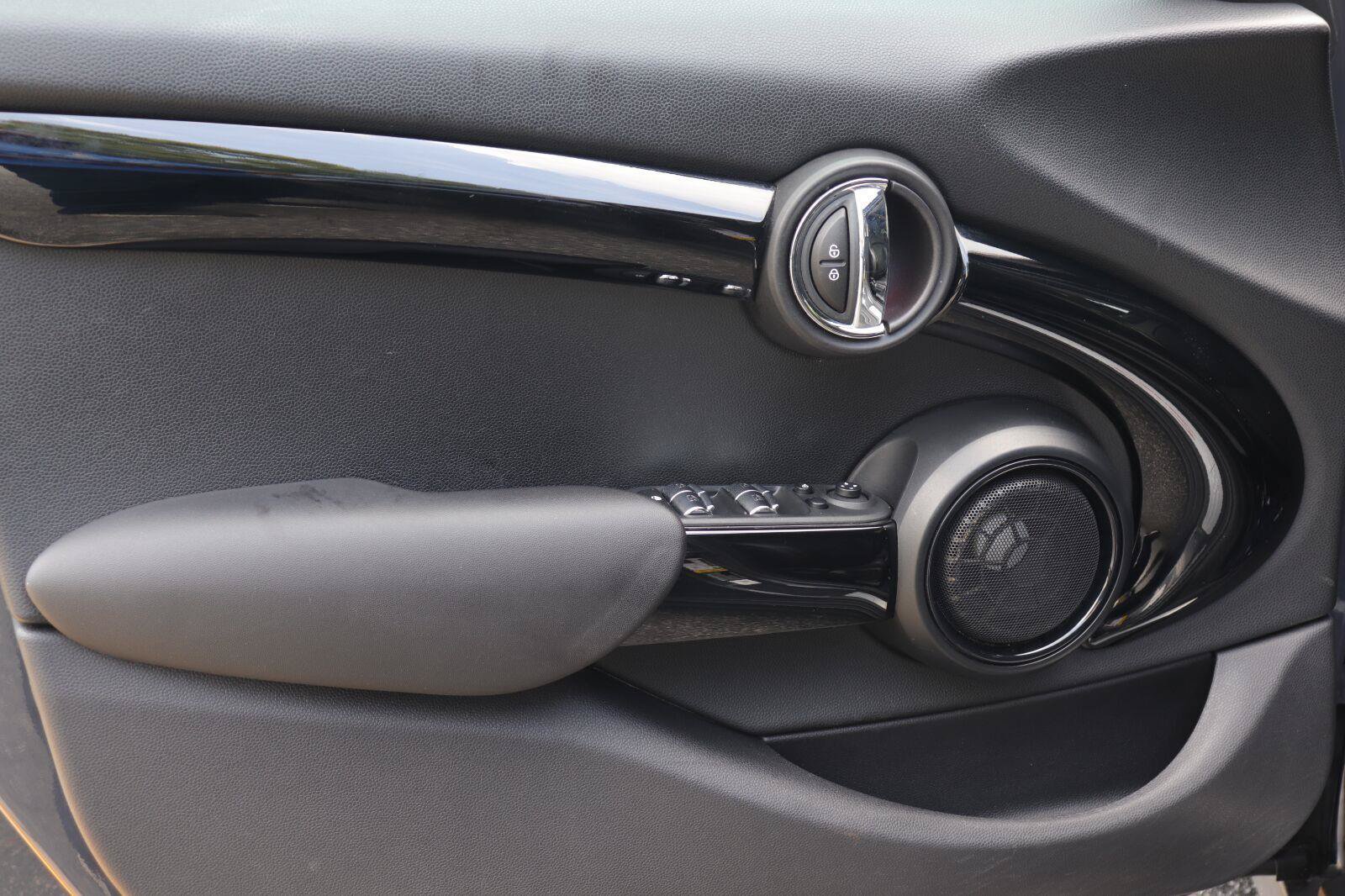 Used 2019 MINI Cooper S FWD image 9