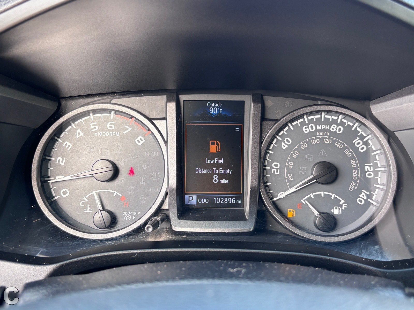 Used 2019 Toyota Tacoma TRD Off-Road w/ Technology Package AWD/4WD image 25