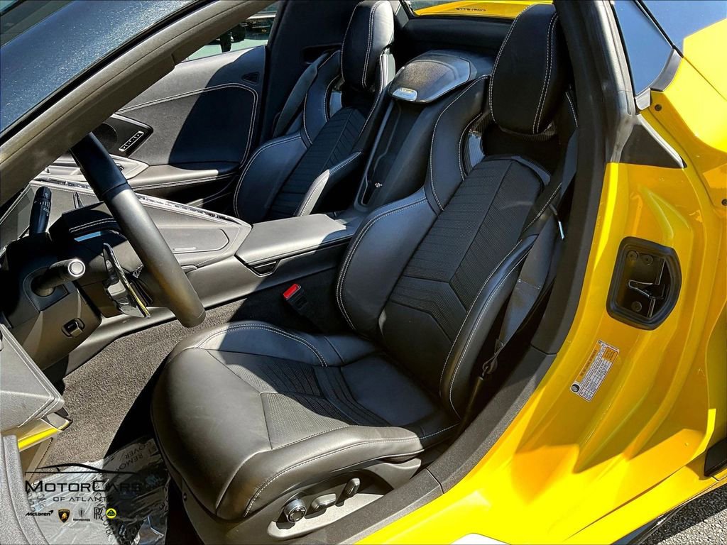 Used 2025 Chevrolet Corvette Z06 w/ Stealth Interior Trim Package RWD image 20