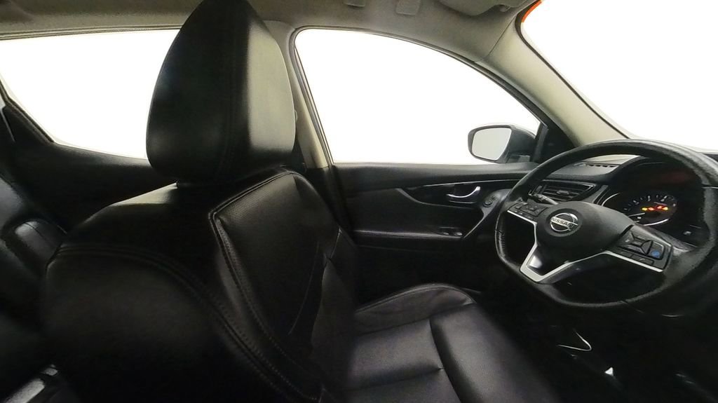 Certified 2022 Nissan Rogue Sport SL image 29