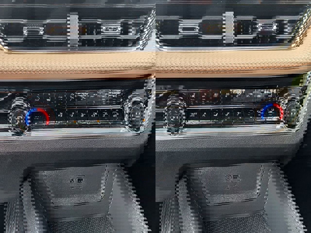 New 2026 Chevrolet Equinox ACTIV w/ Convenience Package III image 17