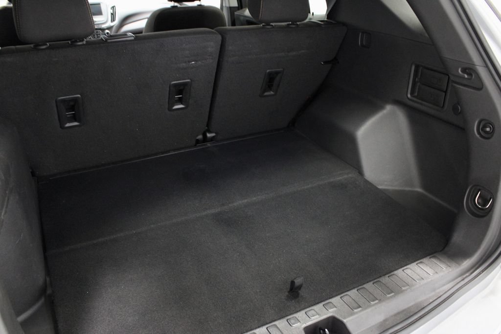 Used 2023 Chevrolet Equinox LT w/ Driver Convenience Package AWD/4WD image 15