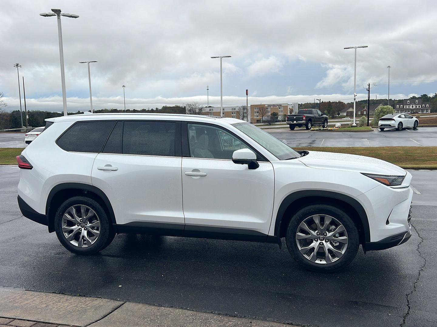 New 2026 Toyota Grand Highlander Limited image 7