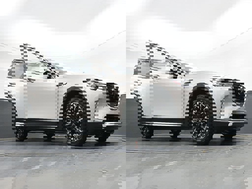 Used 2024 MAZDA CX-90 Plug-In Hybrid w/ Premium Plus AWD/4WD image 40