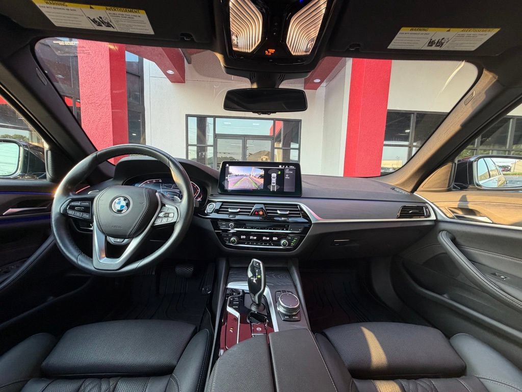 Used 2023 BMW 530i xDrive w/ Convenience Package AWD/4WD image 17