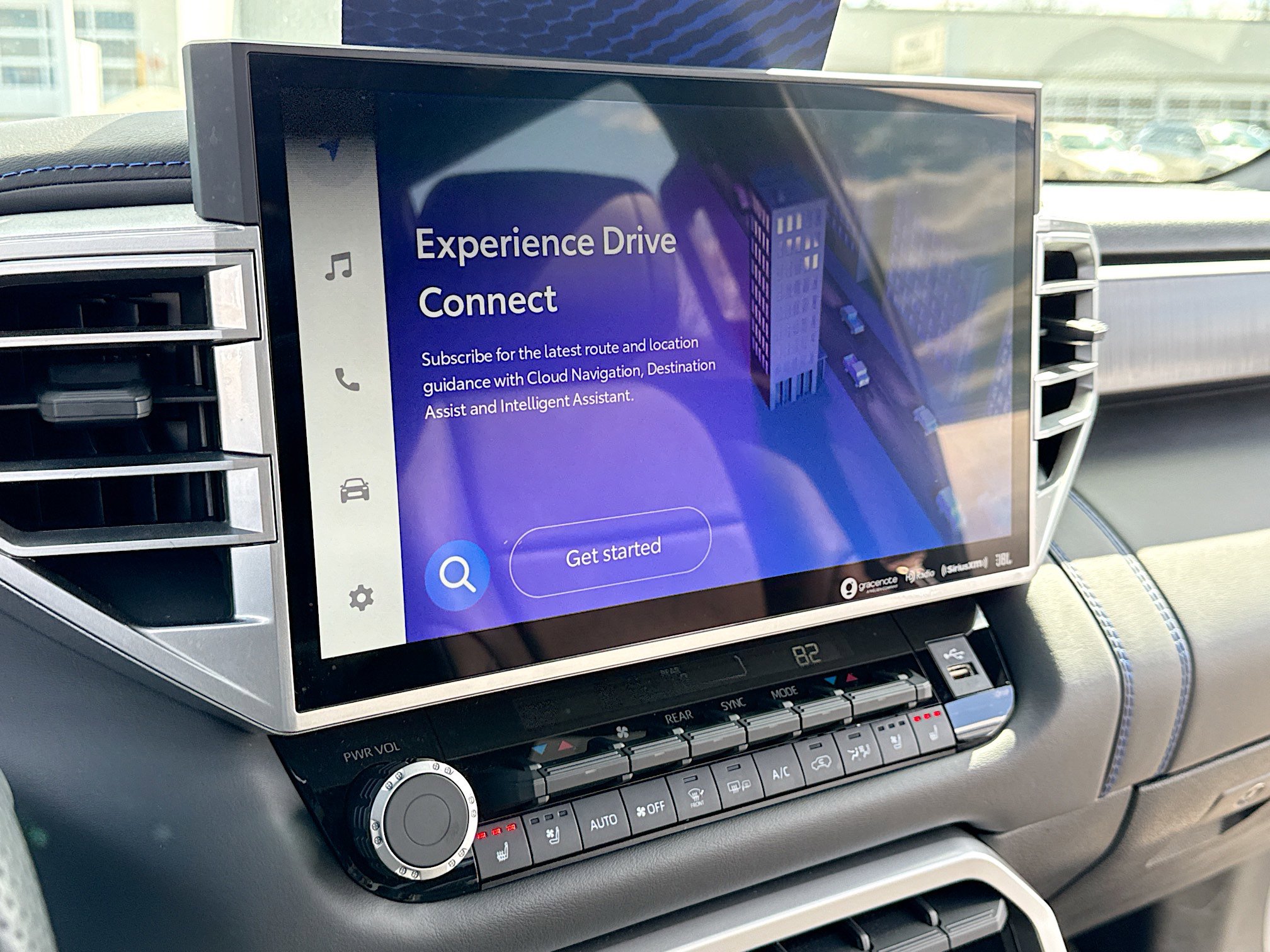 Used 2023 Toyota Sequoia Platinum image 10