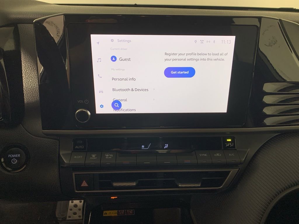 Used 2025 Toyota Camry SE image 24