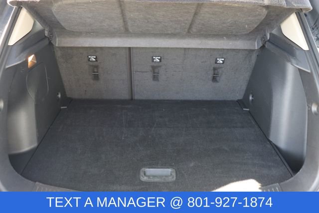 Used 2024 Buick Encore GX Sport Touring FWD image 12