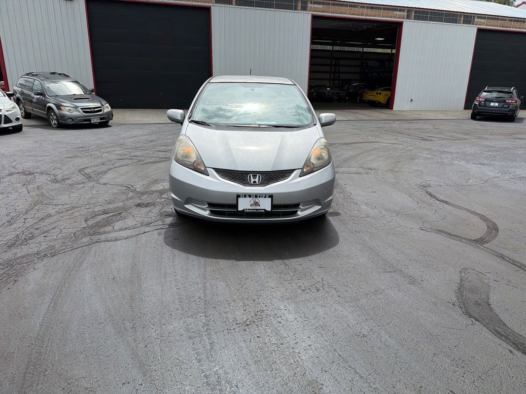Used 2012 Honda Fit image 5