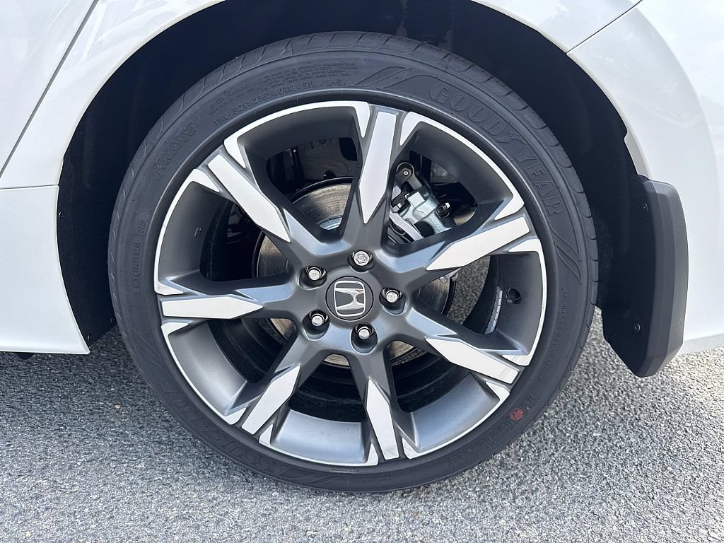 New 2026 Honda Civic Sport Touring image 6