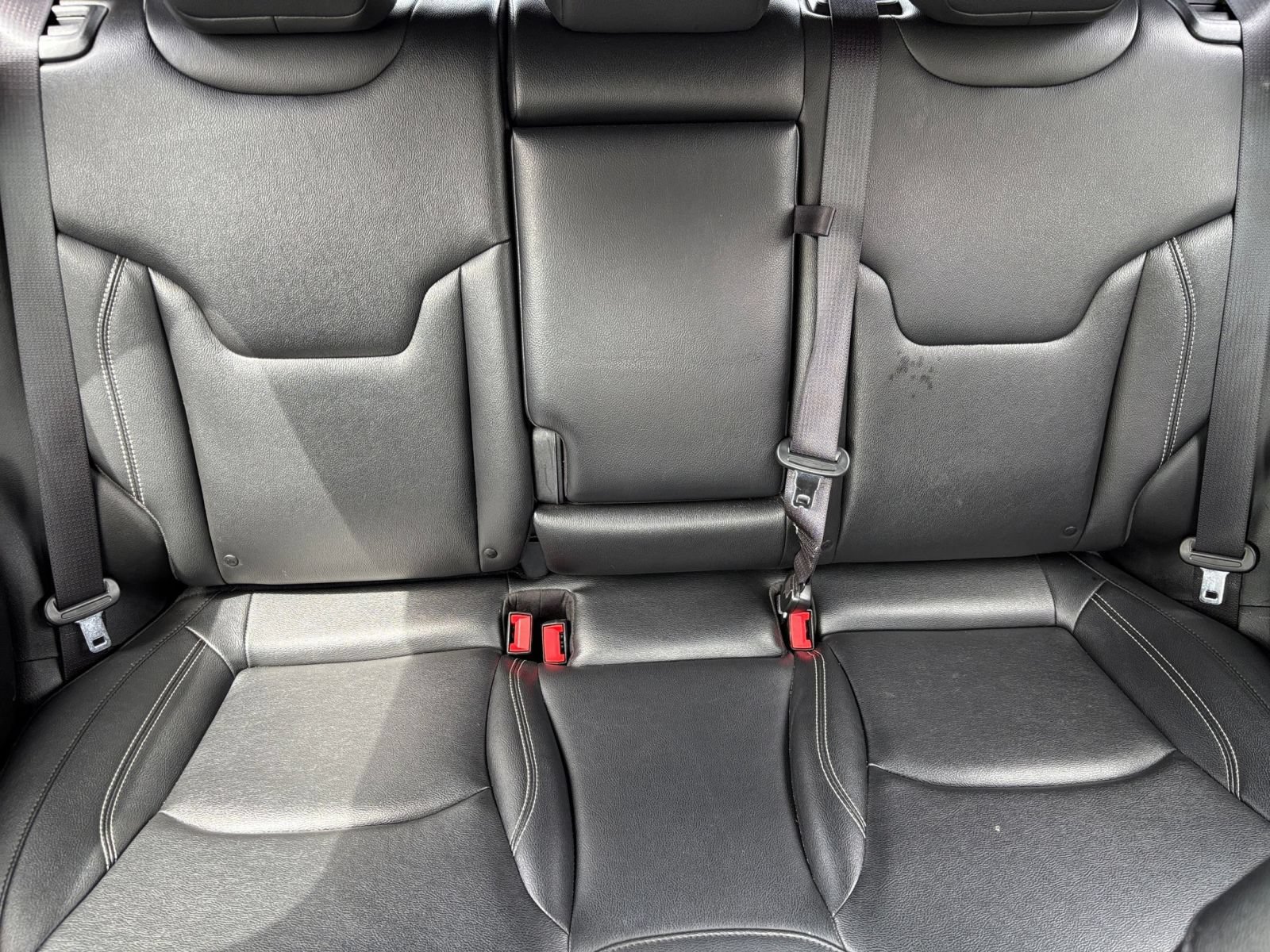 Used 2025 Jeep Compass Limited AWD/4WD image 38