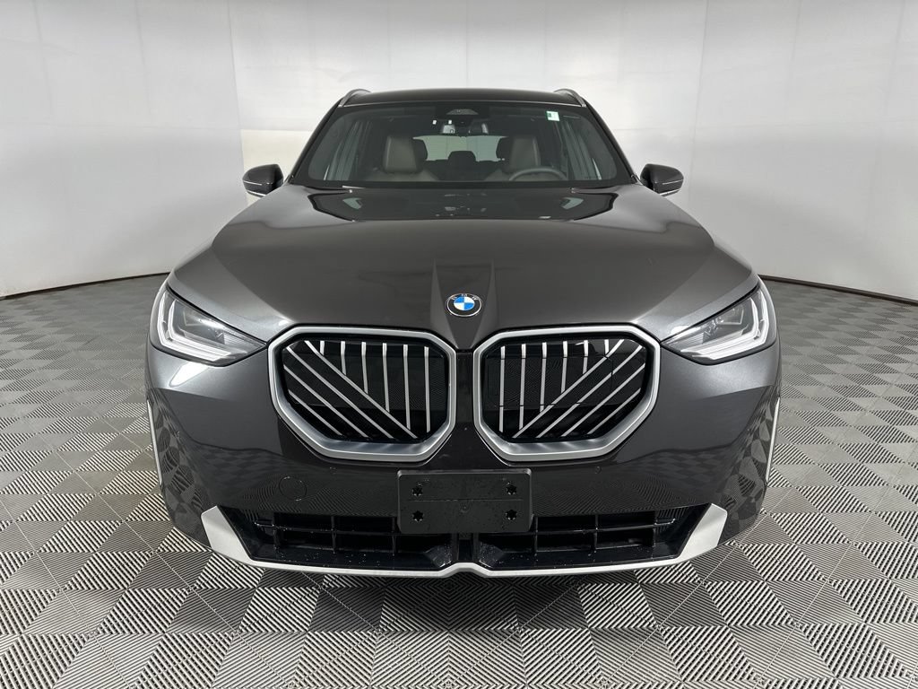 Used 2025 BMW X3 xDrive30i w/ Convenience Package AWD/4WD image 4
