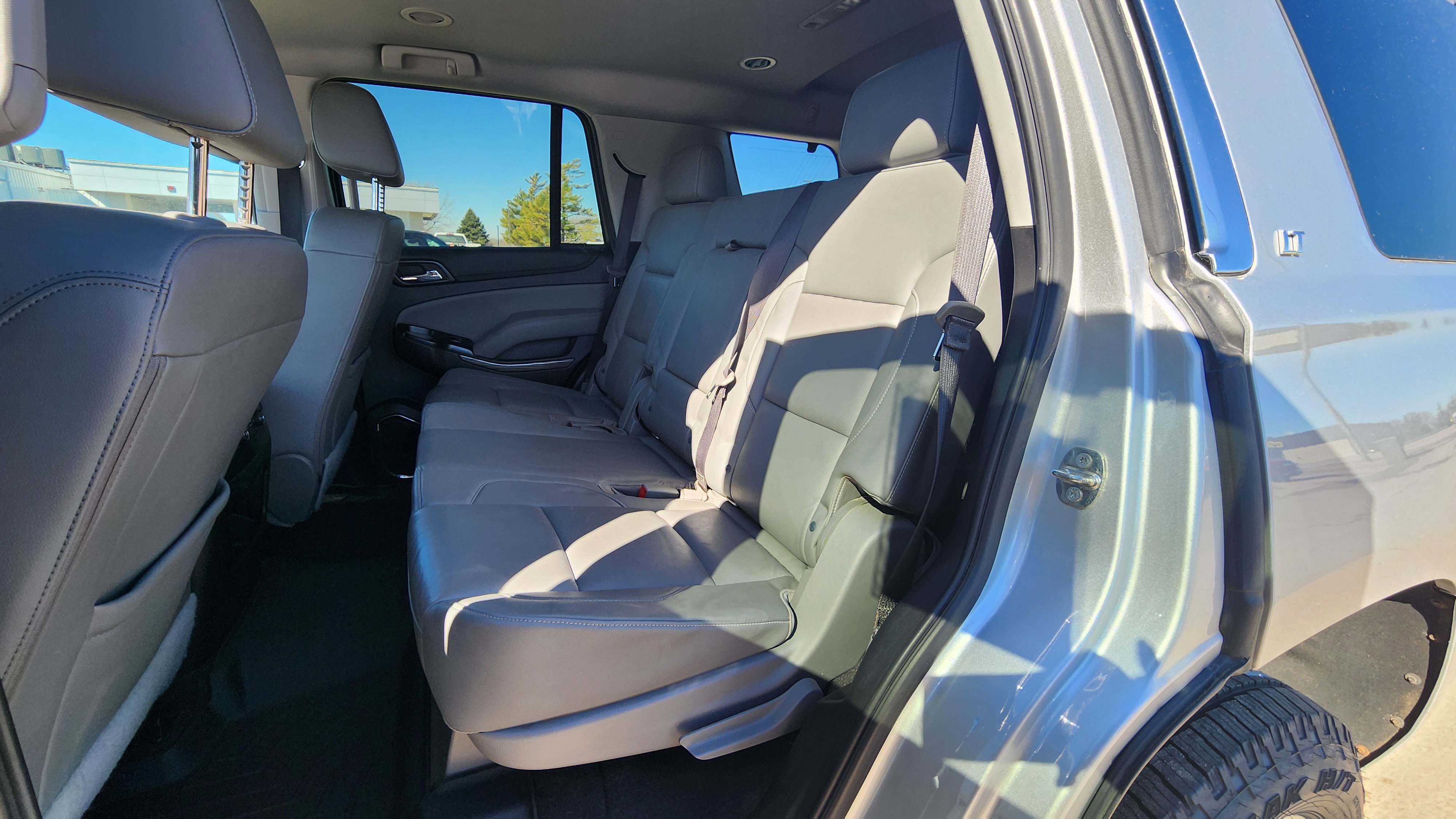 Used 2020 Chevrolet Tahoe LT image 19