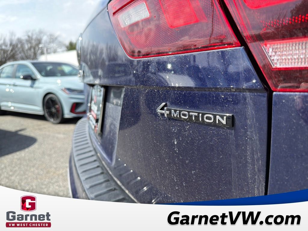 Certified 2023 Volkswagen Tiguan SEL R-Line image 42
