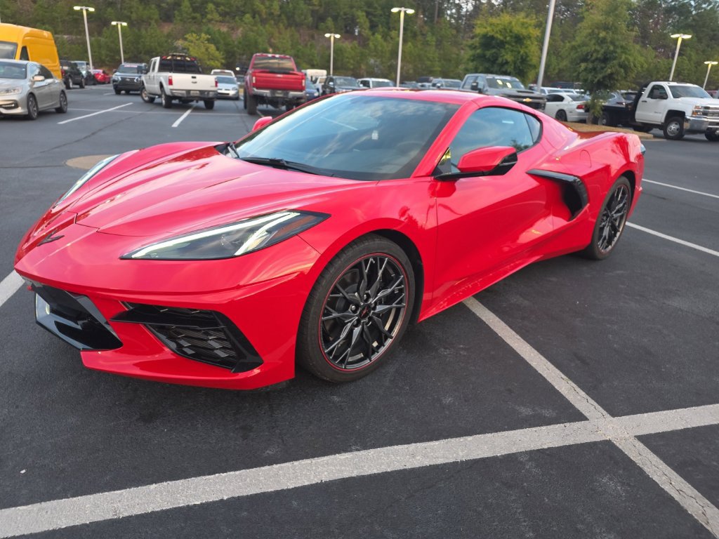 Used 2023 Chevrolet Corvette Stingray Coupe RWD image 2